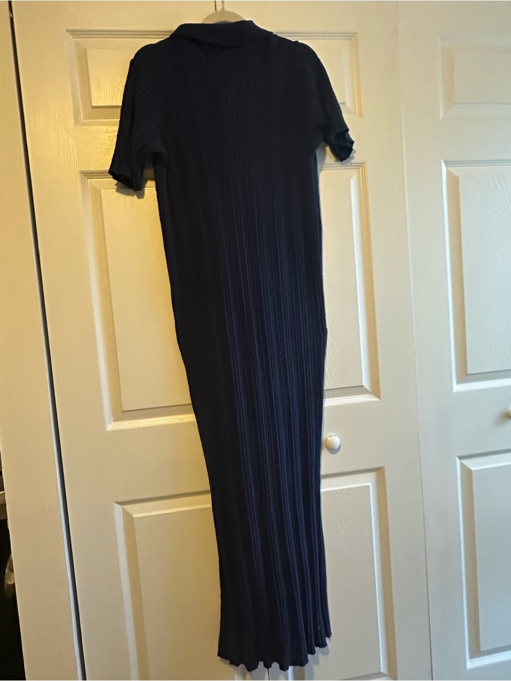 Free People BEACH Dress -Cover Up-Navy Midi Ribbed Sweater Dress *Riding Waves* - Picture 3 of 8